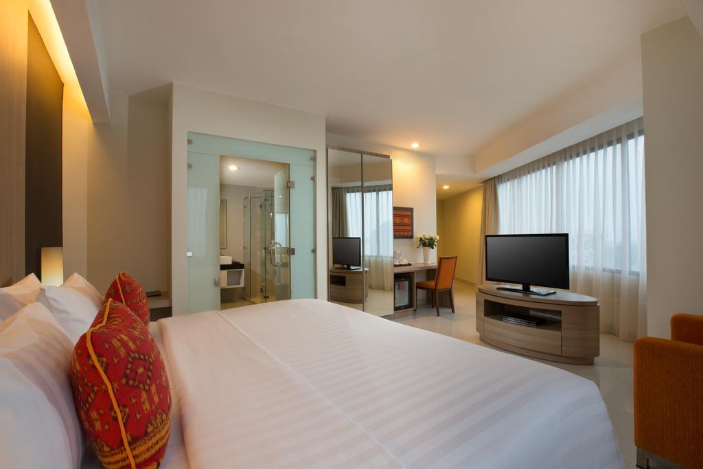 Santika Premiere Bintaro Hotel Serpong Exterior photo