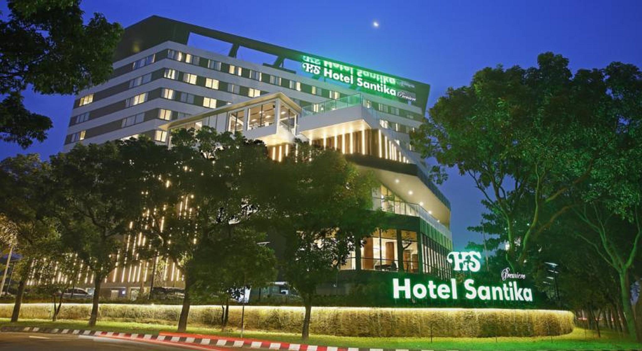 Santika Premiere Bintaro Hotel Serpong Exterior photo