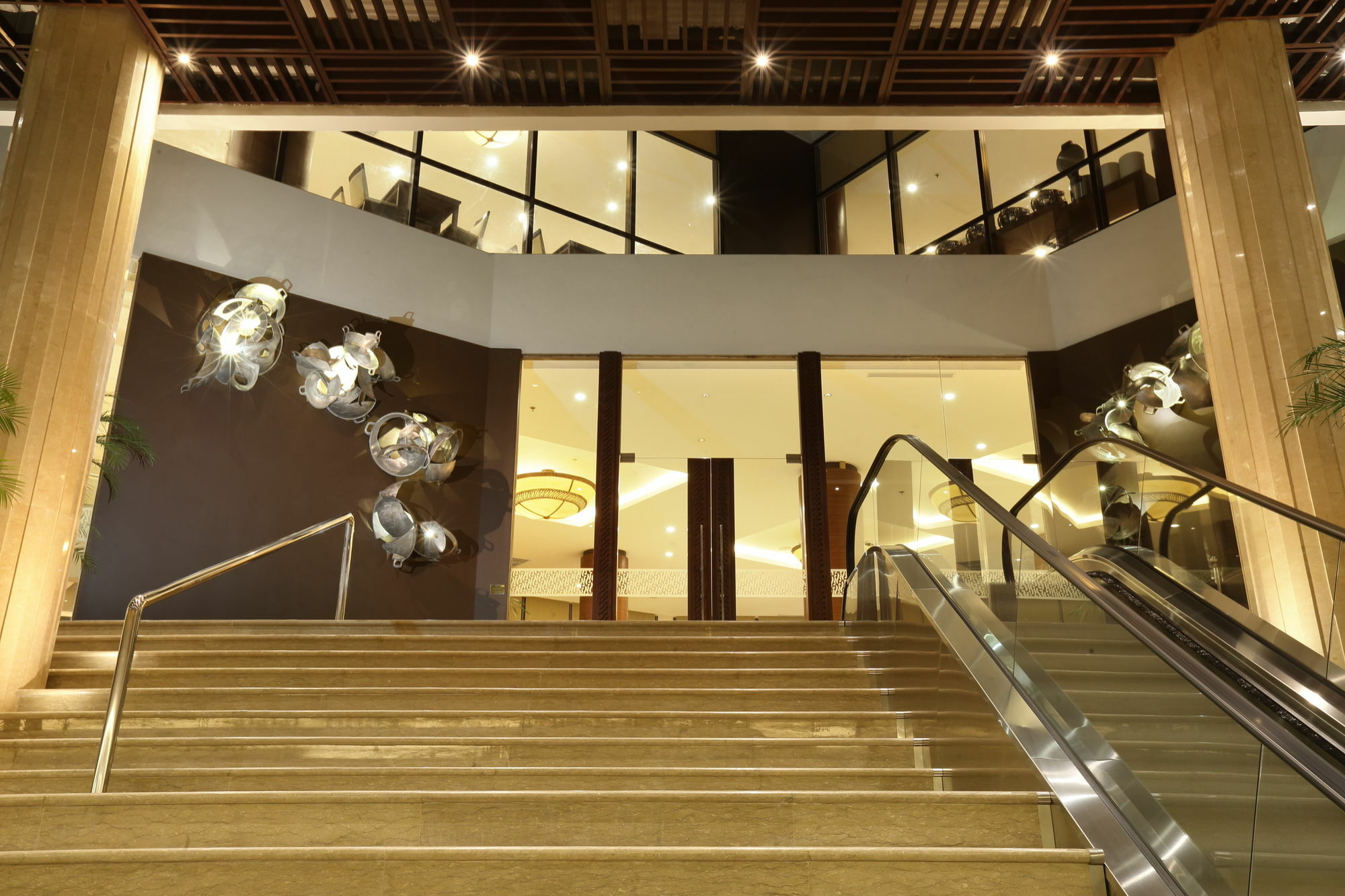 Santika Premiere Bintaro Hotel Serpong Exterior photo